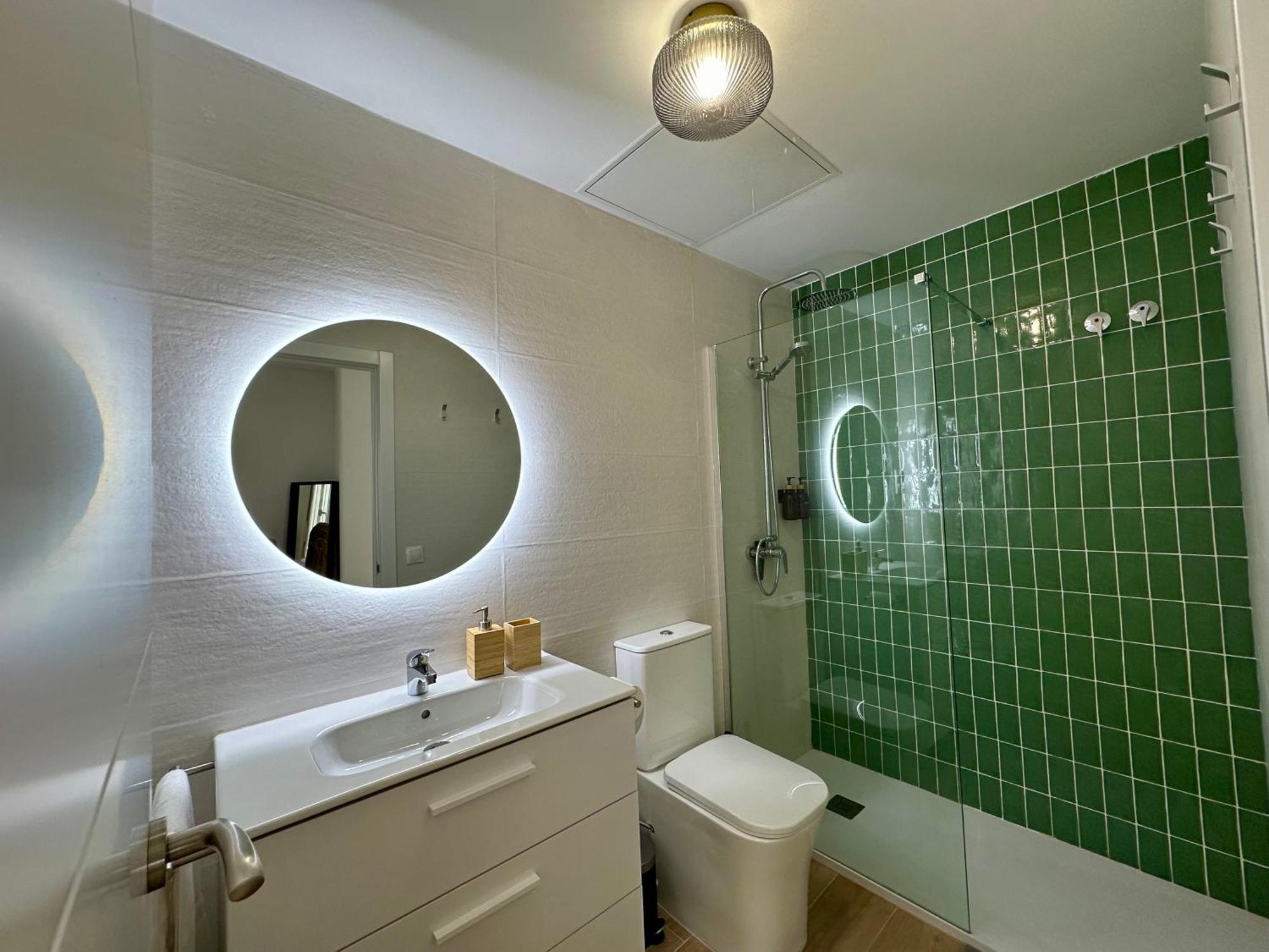 Atico Con Solarium Y Bbq Cerca Del Centro 6 Pax Appartamento Málaga